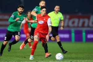 Νέα Σαλαμίνα-Ολυμπιακός: Συμβιβασμός με 4 γκολ! (φώτος)