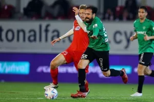 Νέα Σαλαμίνα-Ολυμπιακός: Συμβιβασμός με 4 γκολ! (φώτος)