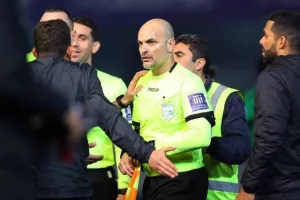 Νέα Σαλαμίνα-Ολυμπιακός: Συμβιβασμός με 4 γκολ! (φώτος)