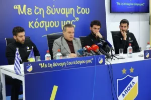 ΟΛΑ όσα ειπώθηκαν στην δημοσιογραφική διάσκεψη του ΑΠΟΕΛ (Βίντεο)