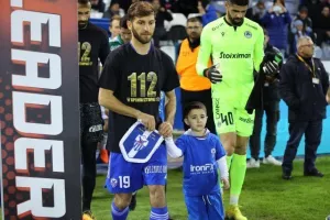 Ανόρθωση - Ομόνοια: Πάρτι γενεθλίων με υπογραφή Samuel Mráz! (φώτος)
