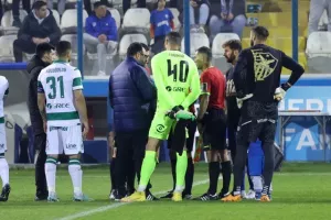 Ανόρθωση - Ομόνοια: Πάρτι γενεθλίων με υπογραφή Samuel Mráz! (φώτος)