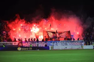 (Φωτορεπορτάζ) Ο κόσμος στο "Αντώνης Παπαδόπουλος"