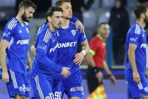 Ανόρθωση - Ομόνοια: Πάρτι γενεθλίων με υπογραφή Samuel Mráz! (φώτος)