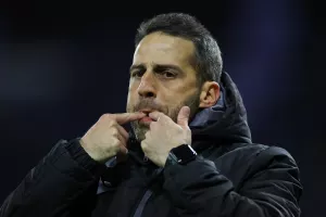 Σφυρίγματα/Ομόνοια
