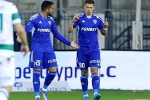 Ανόρθωση - Ομόνοια: Πάρτι γενεθλίων με υπογραφή Samuel Mráz! (φώτος)