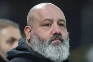 Oλυμπιακός: Ο Καραπαπάς στην ΕΠΟ για παράπονα μετά τον ορισμό του Κατοίκου!