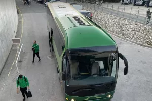 Ομόνοια/ Άφιξη και... "ντόπες" (Φώτος)