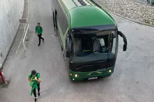 Ομόνοια/ Άφιξη και... "ντόπες" (Φώτος)