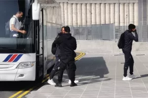 Η άφιξη του Απόλλωνα (Φώτος)