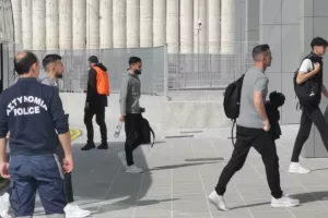 Η άφιξη της ΑΕΚ (Φώτος)