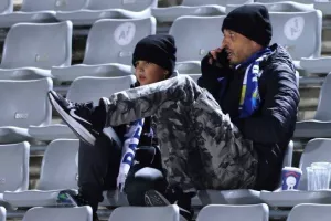 ΦΩΤΟΣ / Ο κόσμος της Πάφος FC στο "Στ. Κυριακίδης"