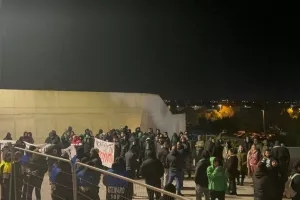 ΒΙΝΤΕΟΣ/Η διαμαρτυρία από τους Ομονοιάτες