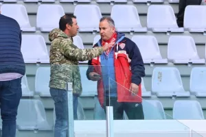 Φωτορεπορτάζ από τις κερκίδες στο Άρης-Νέα Σαλαμίνα