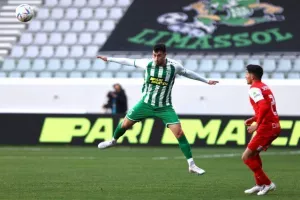 Άρης - Νέα Σαλαμίνα: Υπόθεση ενός ημιχρόνου... η 5η σερί νίκη! (Φώτος)