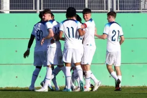 Εθνική Κ16: Φιλικό υψηλού επιπέδου και ήττα από Αγγλία (φωτορεπορτάζ)