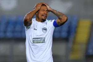 Πάφος FC-AΕΛ: O Τάνκοβιτς κρατούσε το… κλειδί!