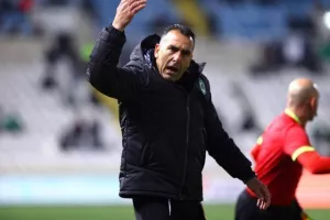 Ομόνοια - Άρης: Ιστορικό διπλό, βύθισαν κι΄άλλο το τριφύλλι οι Ταξίαρχοι