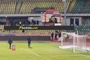 Σατσιάς για περιστατικό με δυο οπαδούς: "Θέλουμε σεβασμό, δεν μου άρεσε η συμπεριφορά τους"