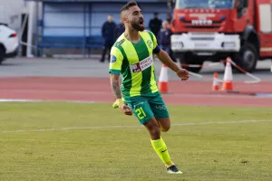 ΒΙΝΤΕΟ/Απευθείας εκτέλεση φάουλ και... 1-0 με Εγγλέζου