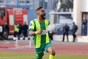 ΒΙΝΤΕΟ/Απευθείας εκτέλεση φάουλ και... 1-0 με Εγγλέζου