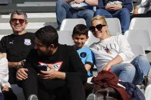(Φωτορεπορτάζ) Ο κόσμος στο Απόλλων - ΑΕΚ