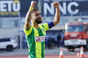 ΒΙΝΤΕΟ/Απευθείας εκτέλεση φάουλ και... 1-0 με Εγγλέζου