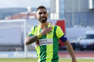 ΒΙΝΤΕΟ/Απευθείας εκτέλεση φάουλ και... 1-0 με Εγγλέζου