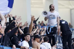 (Φωτορεπορτάζ) Ο κόσμος στο Απόλλων - ΑΕΚ