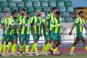 Καρμιώτισσα - ΑΕΚ: Κιτρινοπράσινο... πέρασμα στη Λεμεσό με τριάρα! (φώτος)