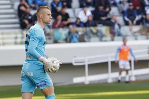 Απόλλων - ΑΕΚ: Τεράστια νίκη με 10 παίκτες, ο Ουάρντα στο 97' "κλείδωσε" την εξάδα! (φώτος)