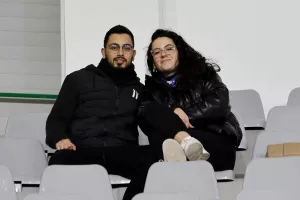 (Φωτορεπορτάζ) Ο κόσμος στο Απόλλων - Καρμιώτισσα