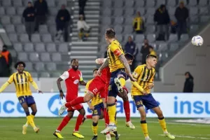 ΑΕΛ - Νέα Σαλαμίνα: Προβάδισμα πρόκρισης των Λεόντων με Ρόμο! (φώτος)