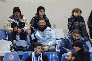 (Φωτορεπορτάζ) Ο κόσμος στο "Στέλιος Κυριακίδης"