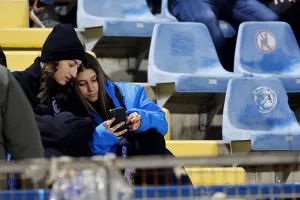 (Φωτορεπορτάζ) Ο κόσμος στο "Στέλιος Κυριακίδης"