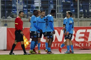 ΤΡΕΙΣ συνεχόμενες... Υπέρ και εναντίον ανατροπές!