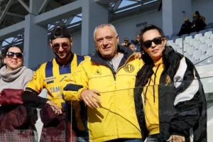ΑΕΛ - ΑΕΚ: Της έσπασε το σερί και έμεινε... ζωντανή για εξάδα! (Φώτος)