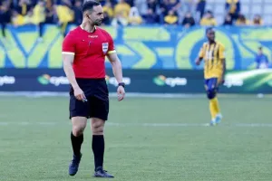 ΑΕΛ - ΑΕΚ: Της έσπασε το σερί και έμεινε... ζωντανή για εξάδα! (Φώτος)
