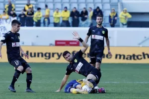ΑΕΛ - ΑΕΚ: Της έσπασε το σερί και έμεινε... ζωντανή για εξάδα! (Φώτος)