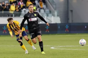 ΑΕΛ - ΑΕΚ: Της έσπασε το σερί και έμεινε... ζωντανή για εξάδα! (Φώτος)