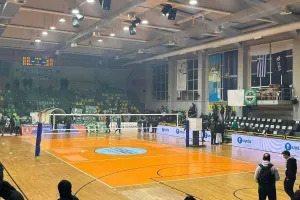 Οκτώ τραυματίες από τα επεισόδια στον Άγιο Θωμά - Οπαδοί μεταφέρθηκαν στο νοσοκομείο