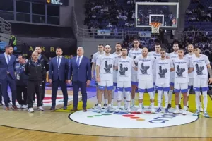 Τίμησαν τη μνήμη του Γέλοβατς οι παίκτες Ελλάδας και Σερβίας