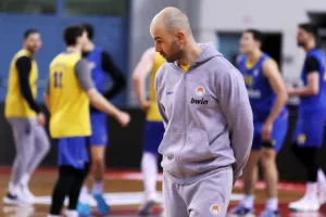 Σπανούλης: «Προσπαθώ να εμπνεύσω τους παίκτες μου, να καταλάβουν τι σημαίνει ένα τέτοιο ματς»