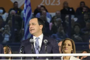 Πήρε τα πρώτα "ΝΑΙ" ο ΠτΔ 