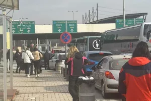 Ουρές χιλιομέτρων