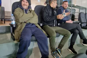 (Φώτος) Όμορφη κίνηση από την ΑΕΛ στο νέο γήπεδο 