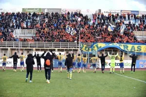 Έδωσαν την εντολή οι Πορτοκαλί: "Πρωτάθλημα και Κύπελλο ξανά στο ΑΠΟΕΛ!" (βίντεο)