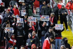 Ψηλά τα πλακάτ: "Αμμόχωστος, θέλω το σπίτι μου την πόλη μου"