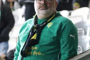 (Φωτορεπορτάζ) Οι ΑΕΚτζήδες στη Košická futbalová aréna 