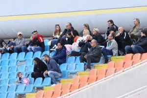 Τεσσάρα και σταθερά στην κορυφή (φώτος)